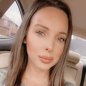 Meet your Posher, Lindsey